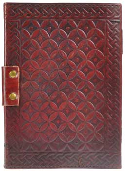 Triquetra Leather Blank Book with Latch | 5 x 7 in